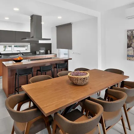 Villa Sun & Moon Luxury - Eclipse Agia Napa